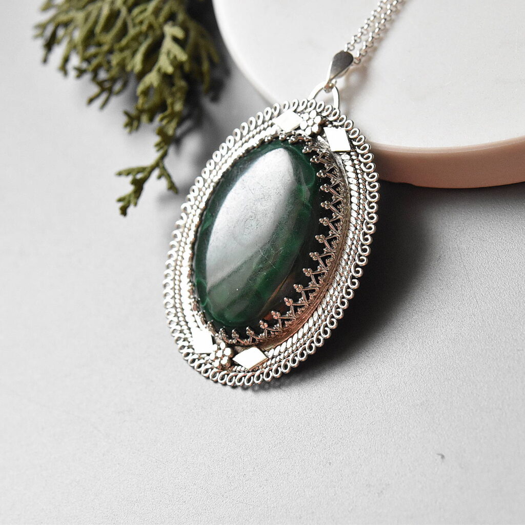 Handmade Green Antique Mohave Ellipse Malachite